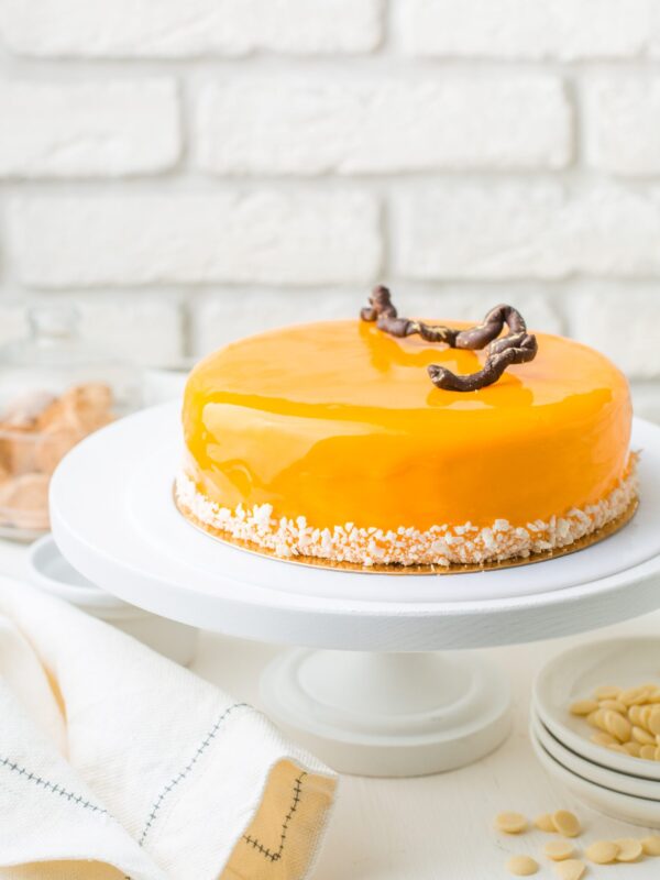 Sweet Sensation: Baking the Perfect Honey Cake